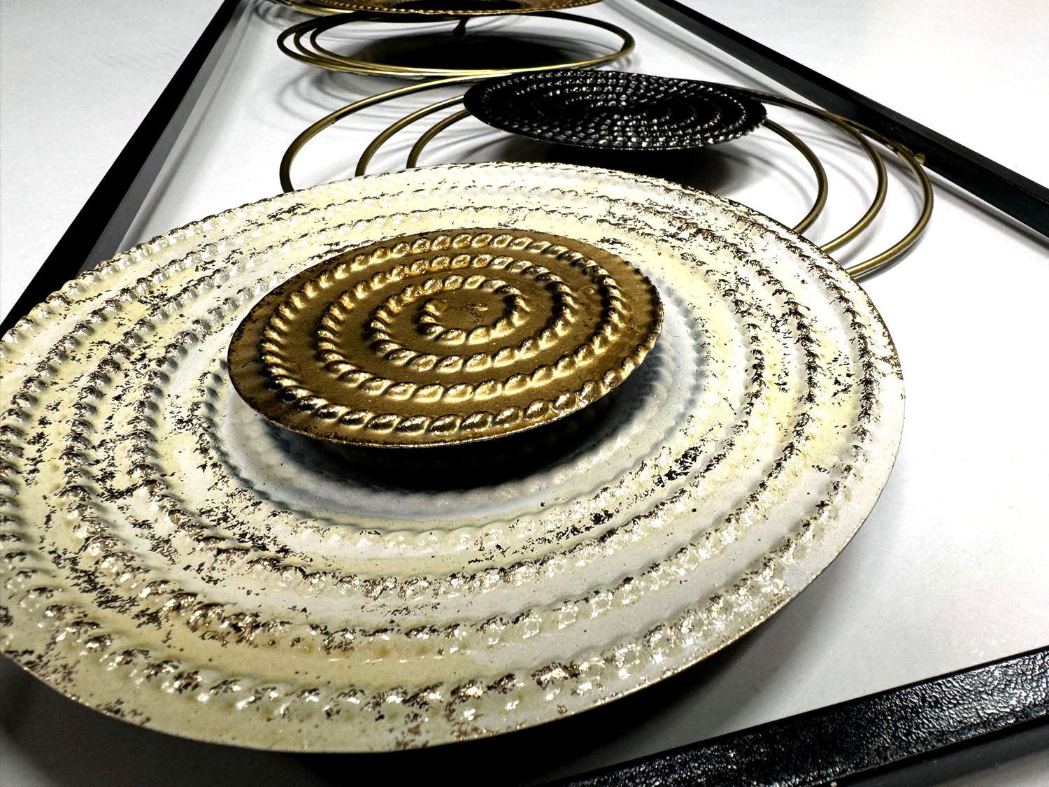 Golden rings - 30x91 cm